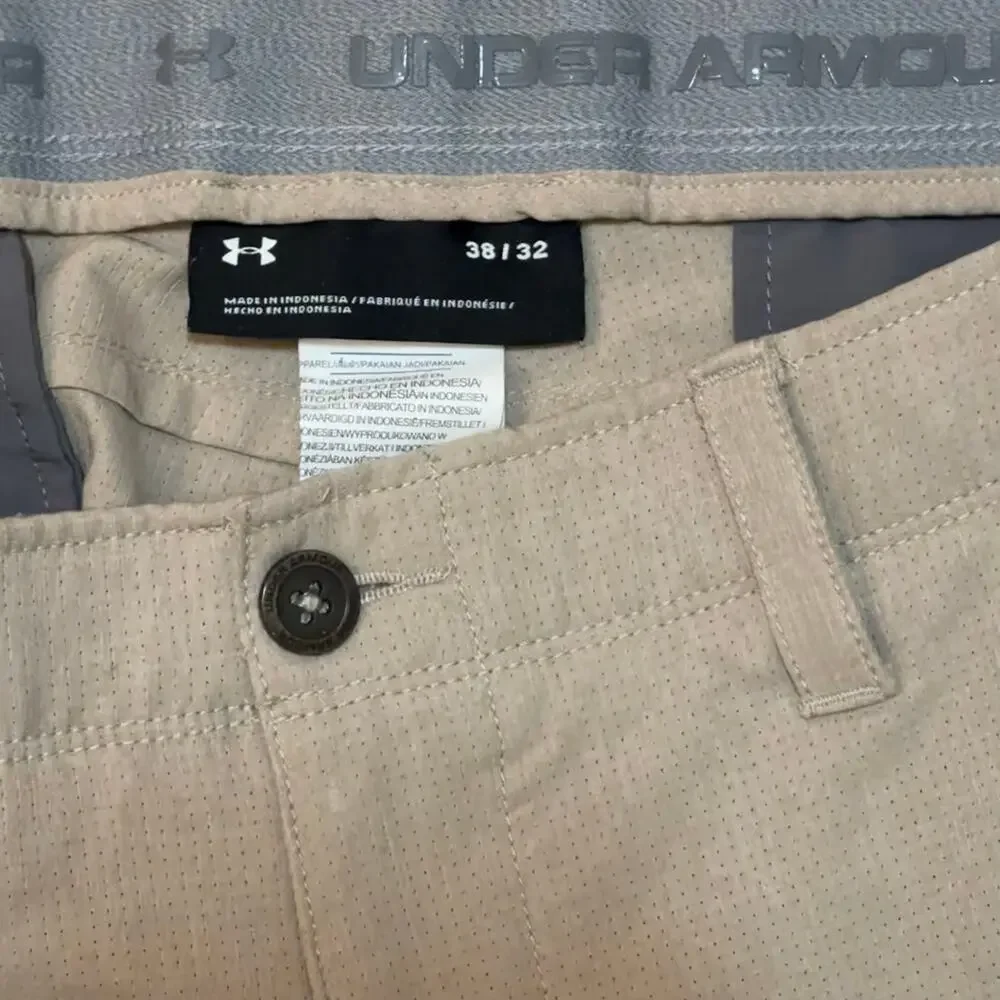 Under Armour Men’s Vented Golf Pants 38x32 Khaki Performance Stretch Athletic​